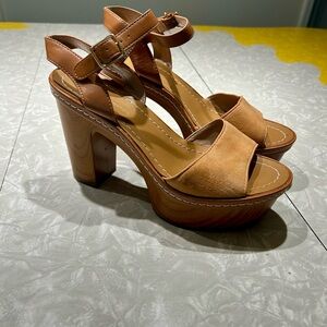 BCBGeneration Platform sandals